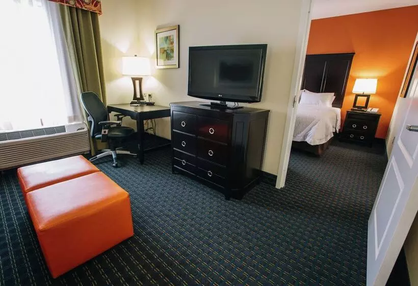 Отель Hampton Inn & Suites Effingham