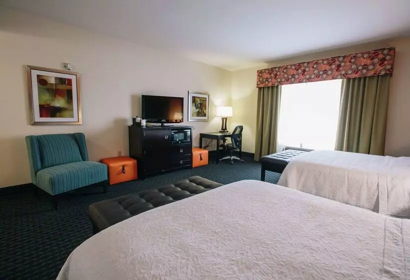 Отель Hampton Inn & Suites Effingham