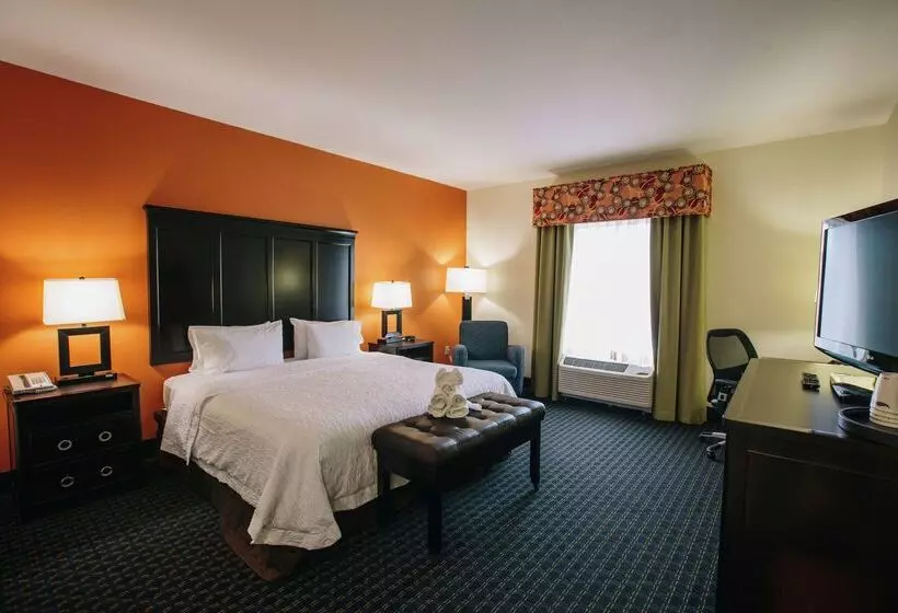 Отель Hampton Inn & Suites Effingham
