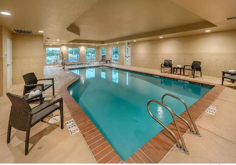 Holiday Inn Express Hotel & Suites Red Bluff South Redding By Ihg