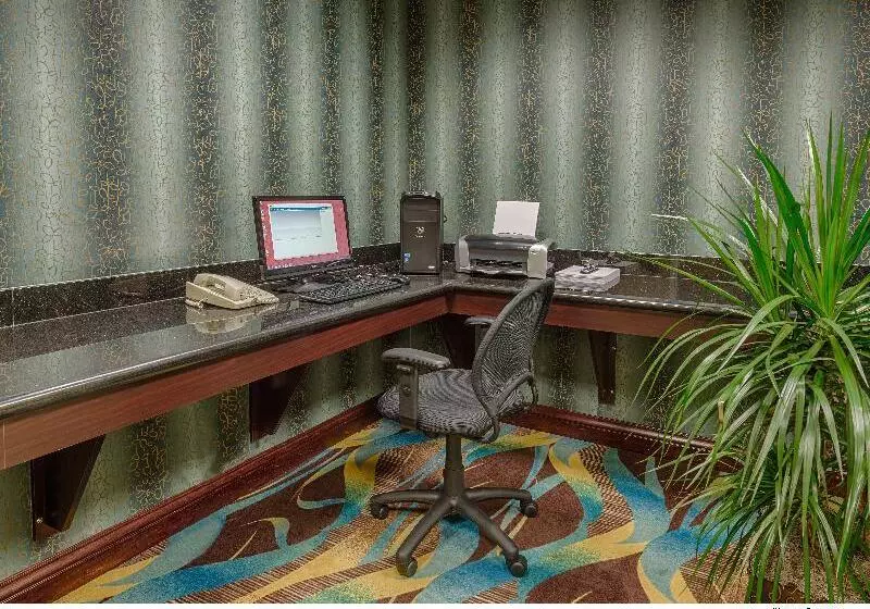 Holiday Inn Express Hotel & Suites Red Bluff South Redding By Ihg