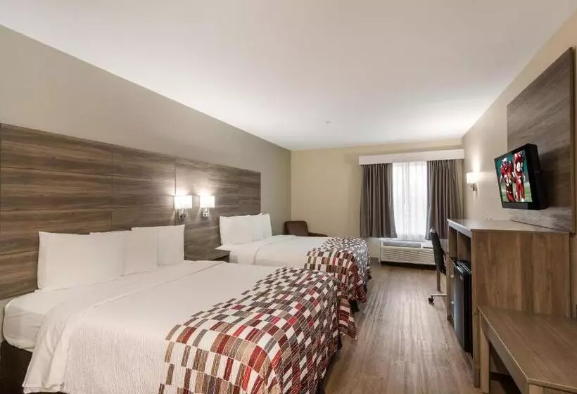 Отель Red Roof Inn Panama City