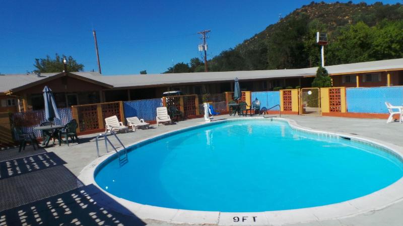 فندق Relax Inn Yreka