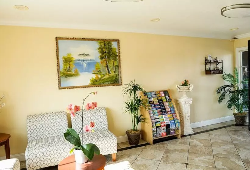 ホテル Sea Breeze Inn San Simeon