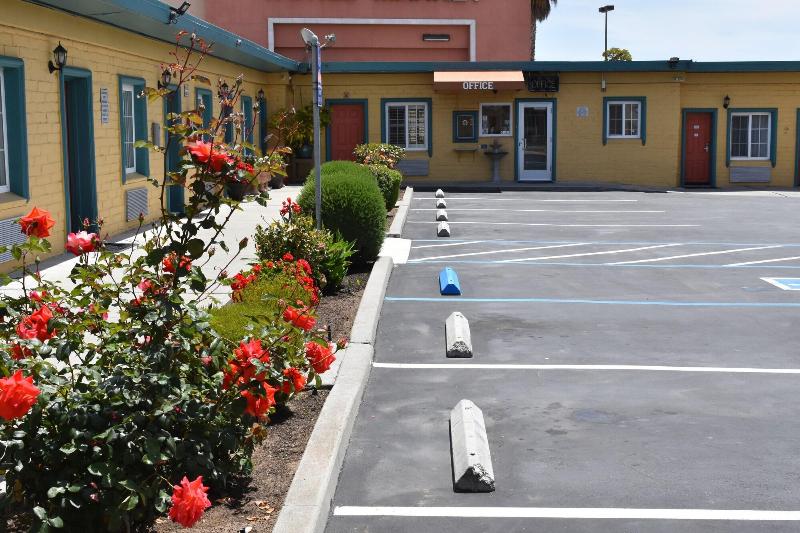 هتل Seaside Inn Monterey