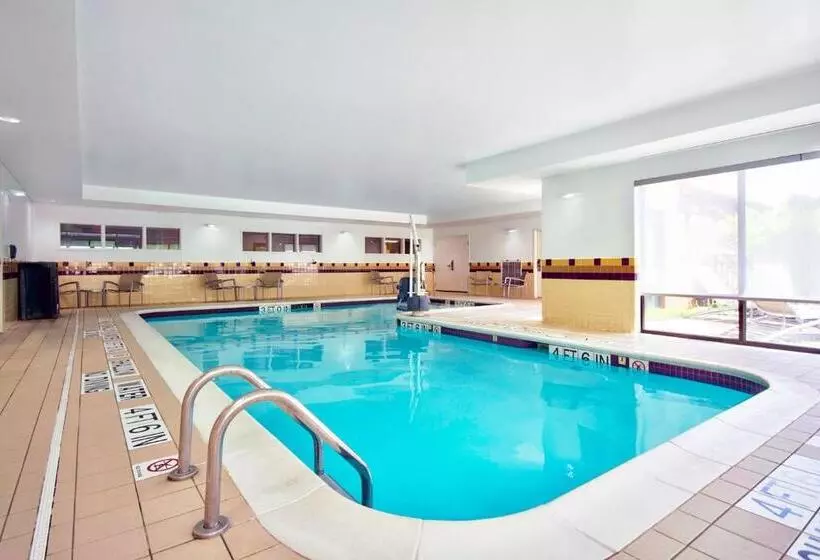 호텔 Springhill Suites Erie