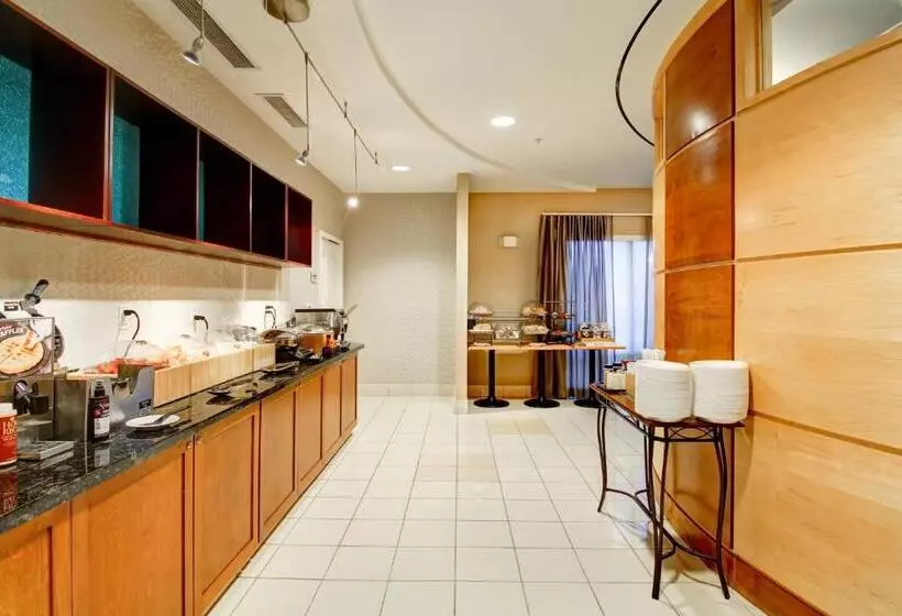 호텔 Springhill Suites Erie