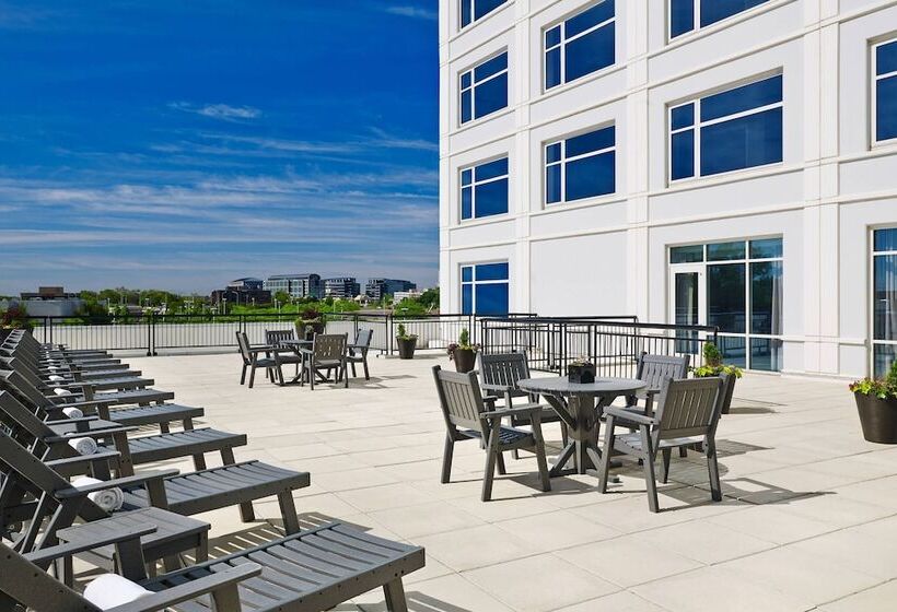 בית מלון כפרי The Westin Chicago Lombard