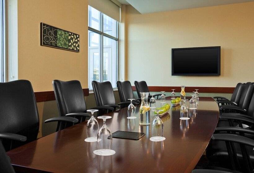 בית מלון כפרי The Westin Chicago Lombard