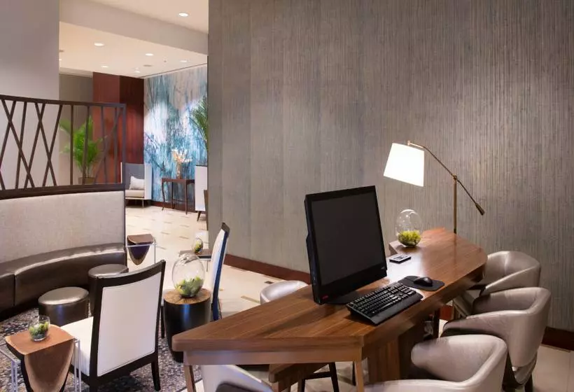 בית מלון כפרי The Westin Huntsville