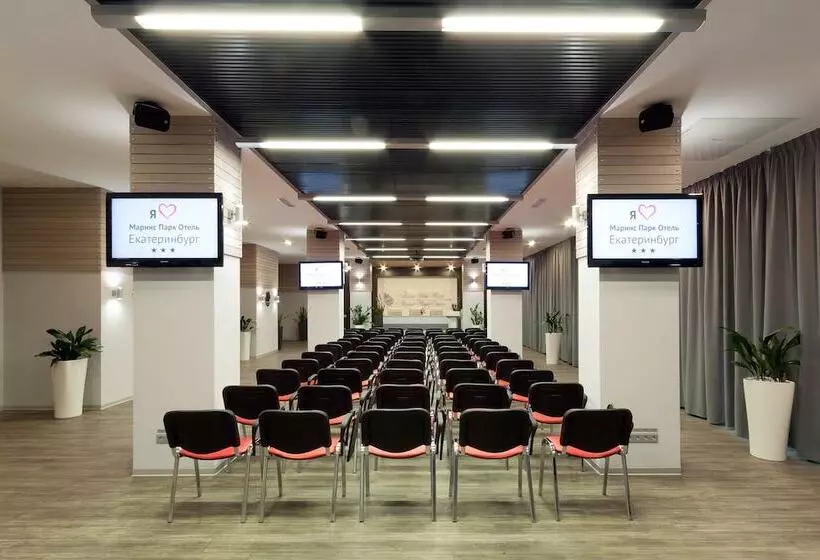 Marins Park Hotel Ekaterinburg