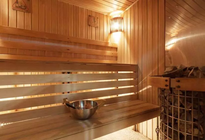 Marins Park Hotel Ekaterinburg