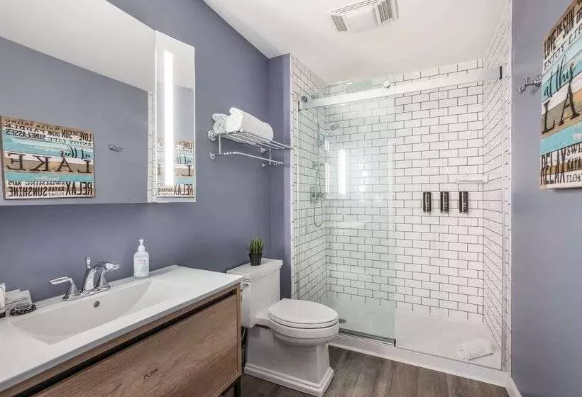 منتجع The Shore Club Wisconsin, Ascend Hotel Collection