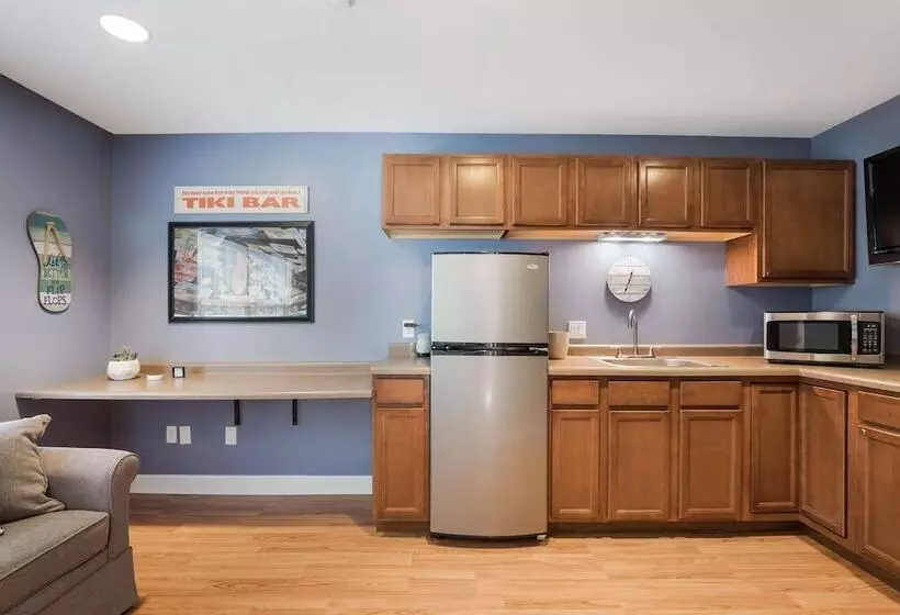 منتجع The Shore Club Wisconsin, Ascend Hotel Collection