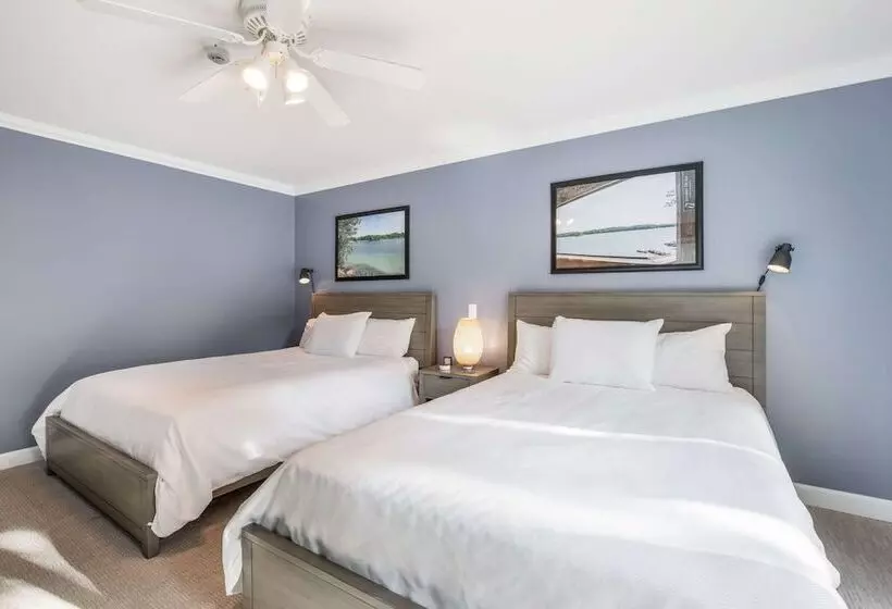 منتجع The Shore Club Wisconsin, Ascend Hotel Collection