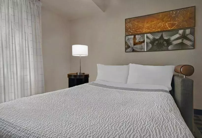 Towneplace Suites Republic Airport Long Island Farmingdale