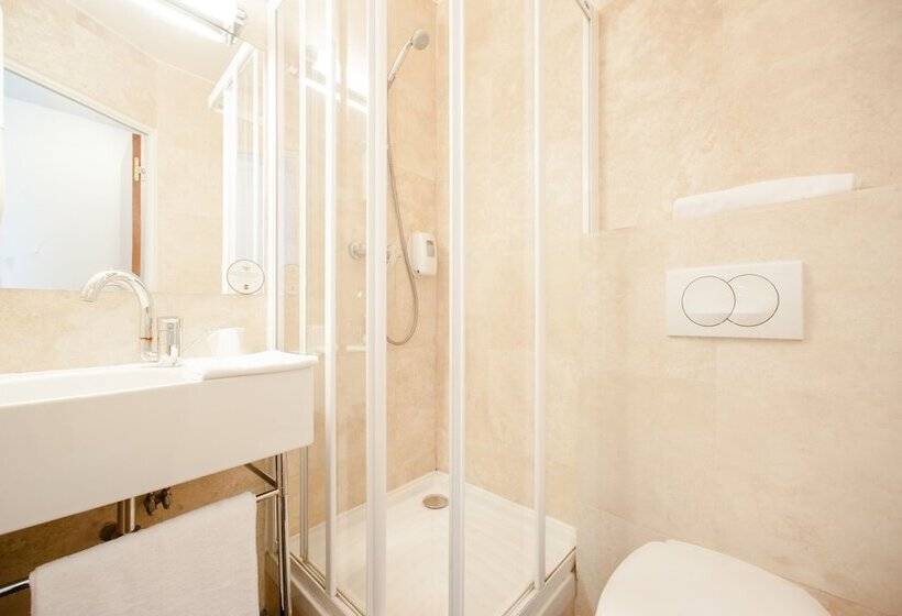 B&b Hotel Paris Nord Aulnay Sous Bois