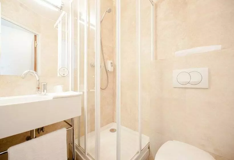 B&b Hotel Paris Nord Aulnay Sous Bois