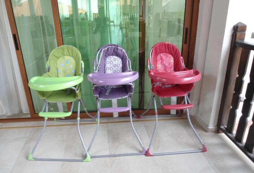 ホテル Arkutino Family Resort