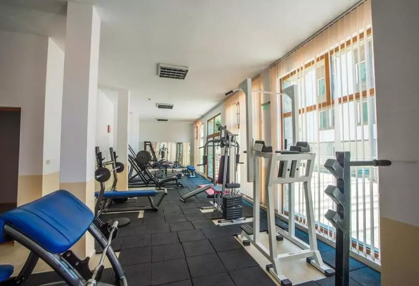 Отель Arkutino Family Resort