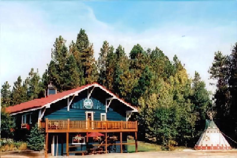 ホテル Brundage Inn