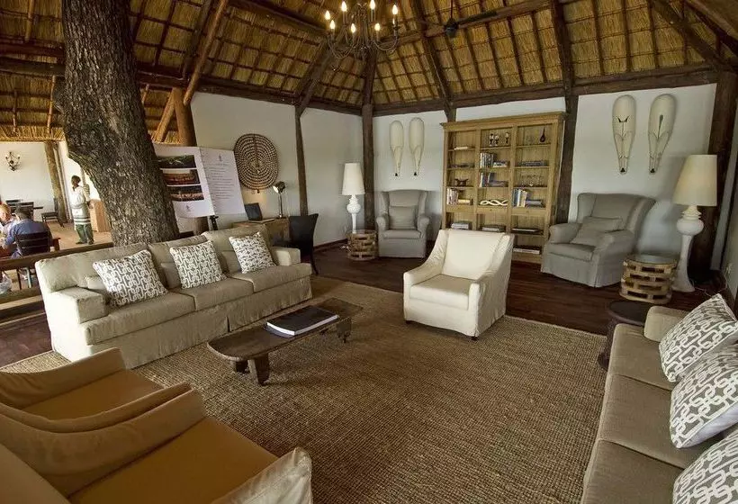 Hotelli Sanctuary Chief's Camp