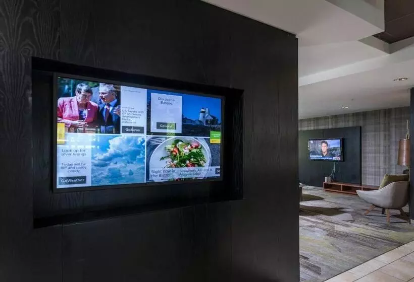 هتل Courtyard Bangor