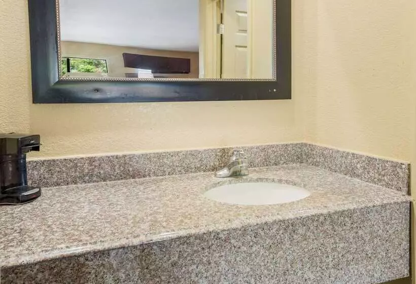 Szálloda Econo Lodge Lake Charles University Area