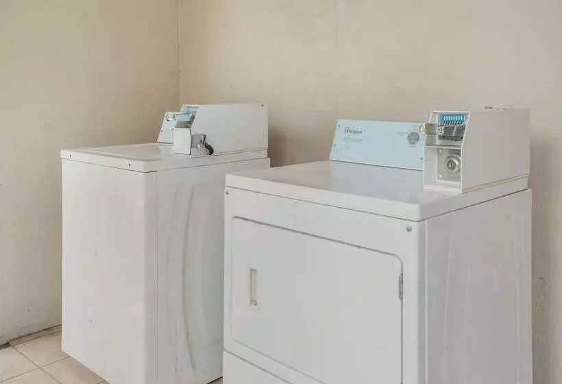 Szálloda Econo Lodge Lake Charles University Area