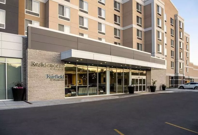 ホテル Fairfield Inn & Suites By Marriott Winnipeg