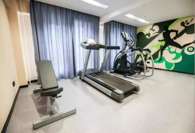 호텔 Hampton By Hilton Zhangye Road