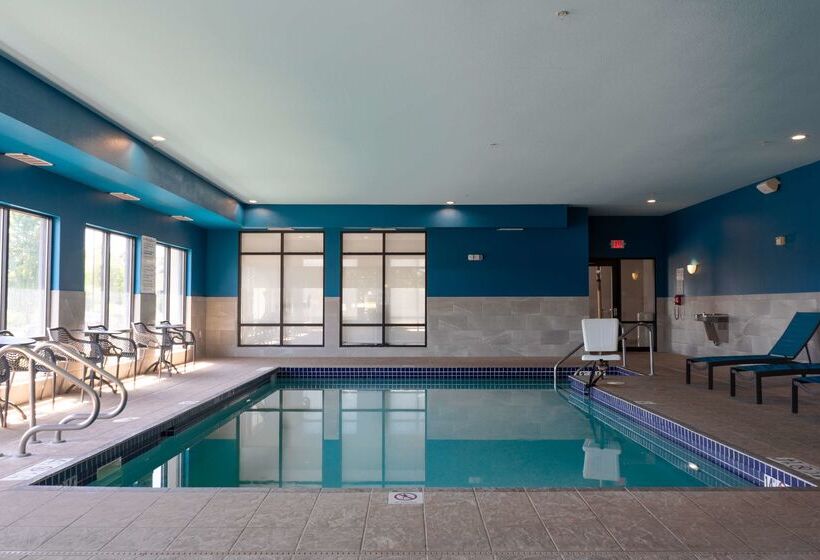 호텔 Hampton Inn Elkhorn Lake Geneva Area