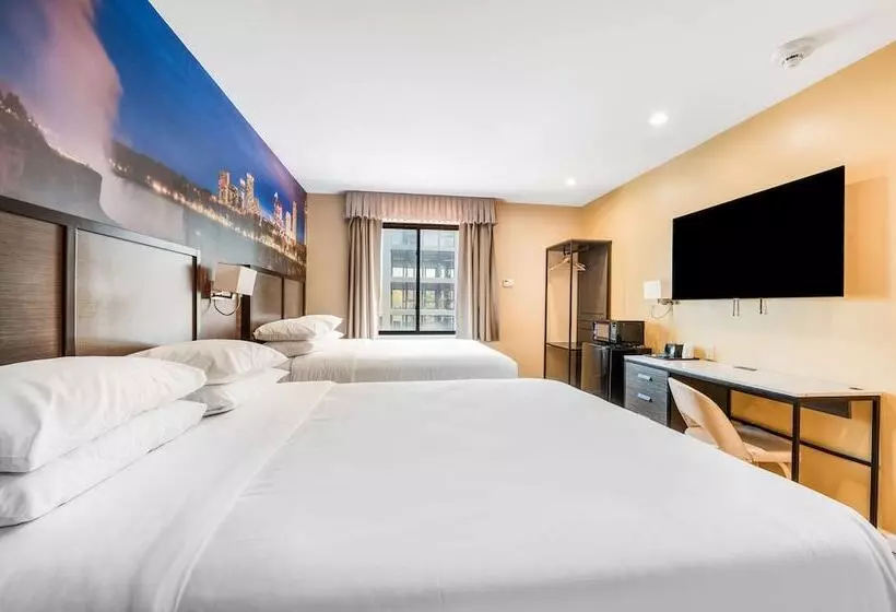 בית מלון כפרי Knights Inn Brooklyn Sunset Park