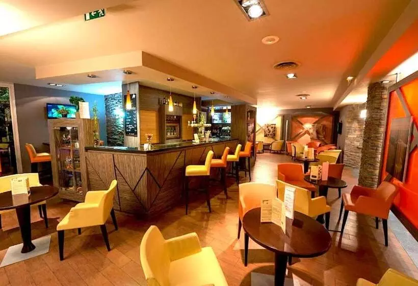 هتل Kyriad Prestige Mulhouse Basel