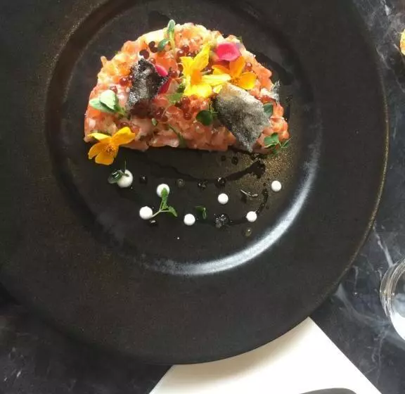 هتل Kyriad Prestige Mulhouse Basel