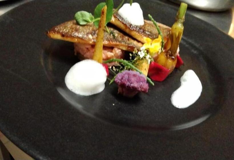 فندق Kyriad Prestige Mulhouse Basel