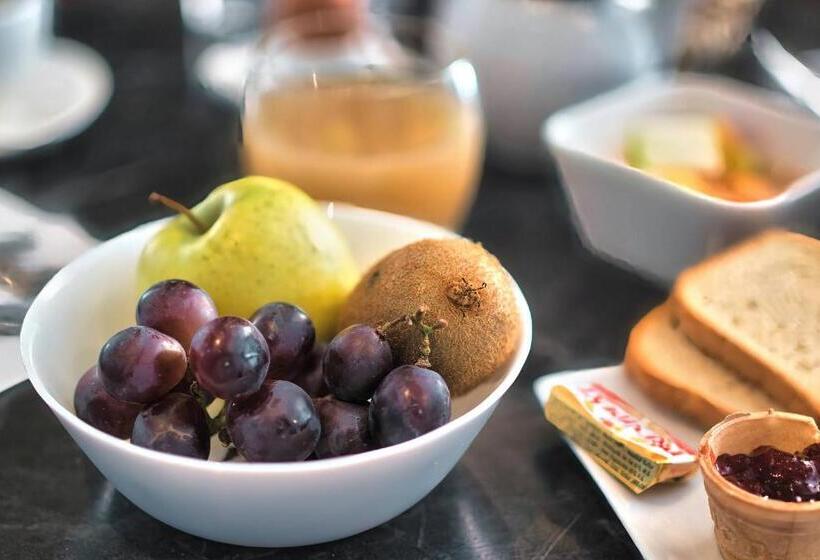 فندق Kyriad Prestige Mulhouse Basel