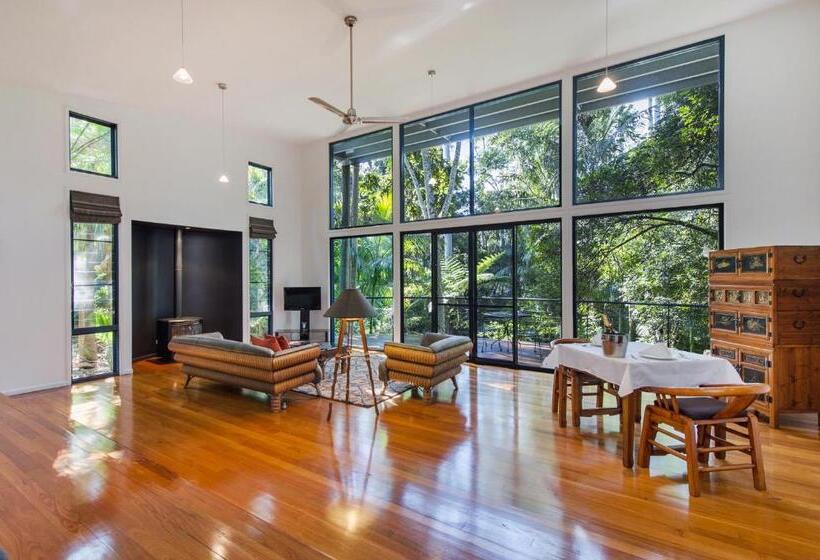 בית מלון כפרי Pethers Rainforest Retreat