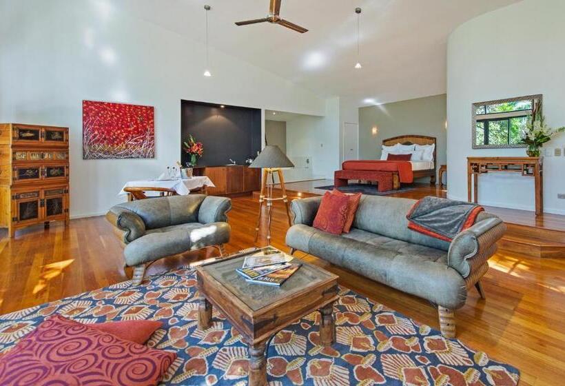 בית מלון כפרי Pethers Rainforest Retreat