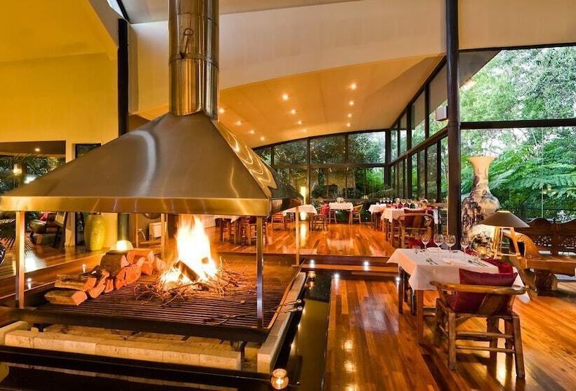 בית מלון כפרי Pethers Rainforest Retreat