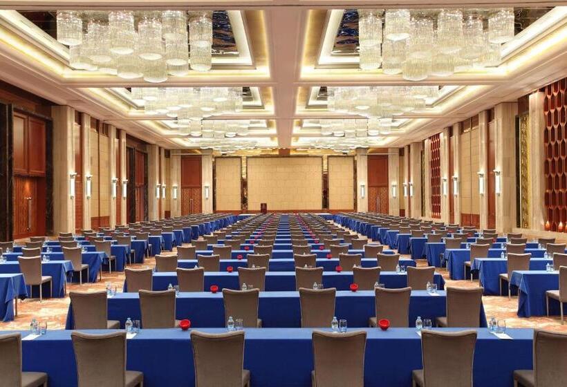 Отель Sheraton Jiangyin