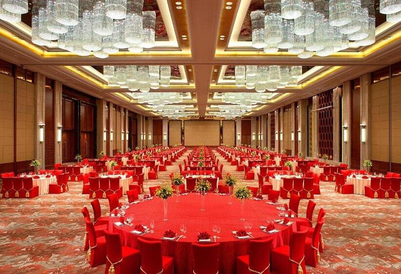 Отель Sheraton Jiangyin