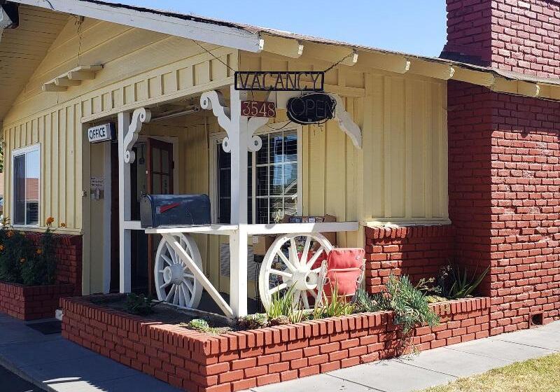 Отель Paso Robles Wine Country