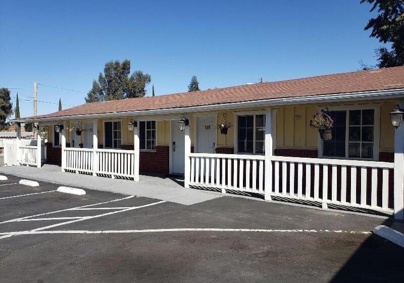 Отель Paso Robles Wine Country