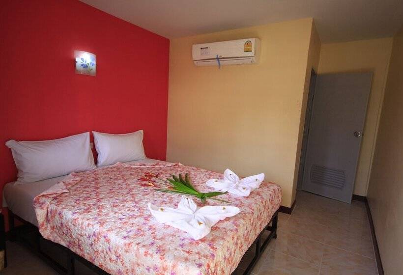 פנסיון Pongpan House