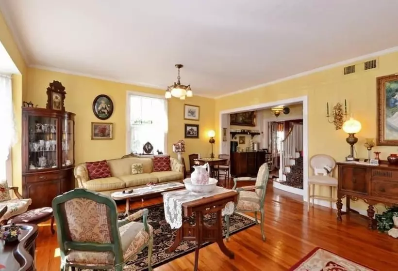 Sabal Palm House Bed And Breakfast