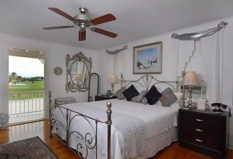 Sabal Palm House Bed And Breakfast