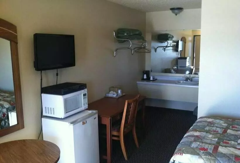 C&h Motel El Dorado Springs