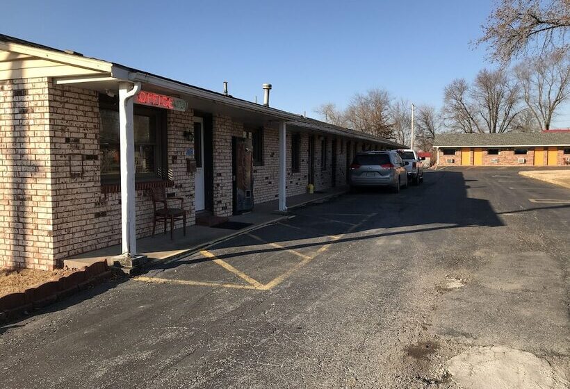 C&h Motel El Dorado Springs