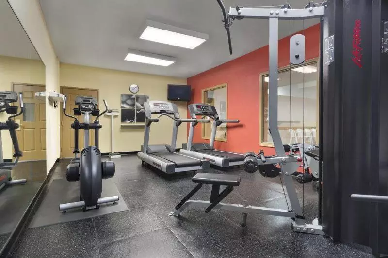 Country Inn & Suites By Radisson, Richmond West At I64, Va